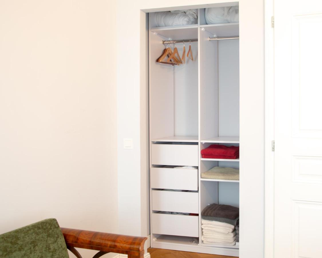 Stilvolles Apartment In Zentraler Lage Viena Exterior foto